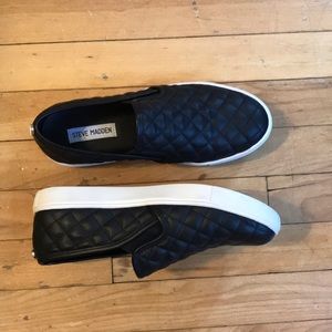 Steve Madden Ecentrq Slip-on Sneaker